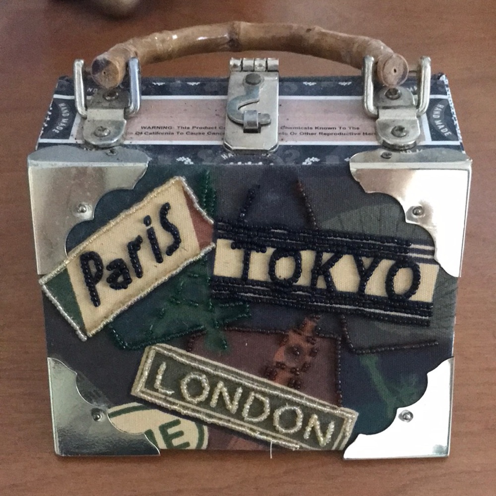 Very cute beaded cigar box purse
